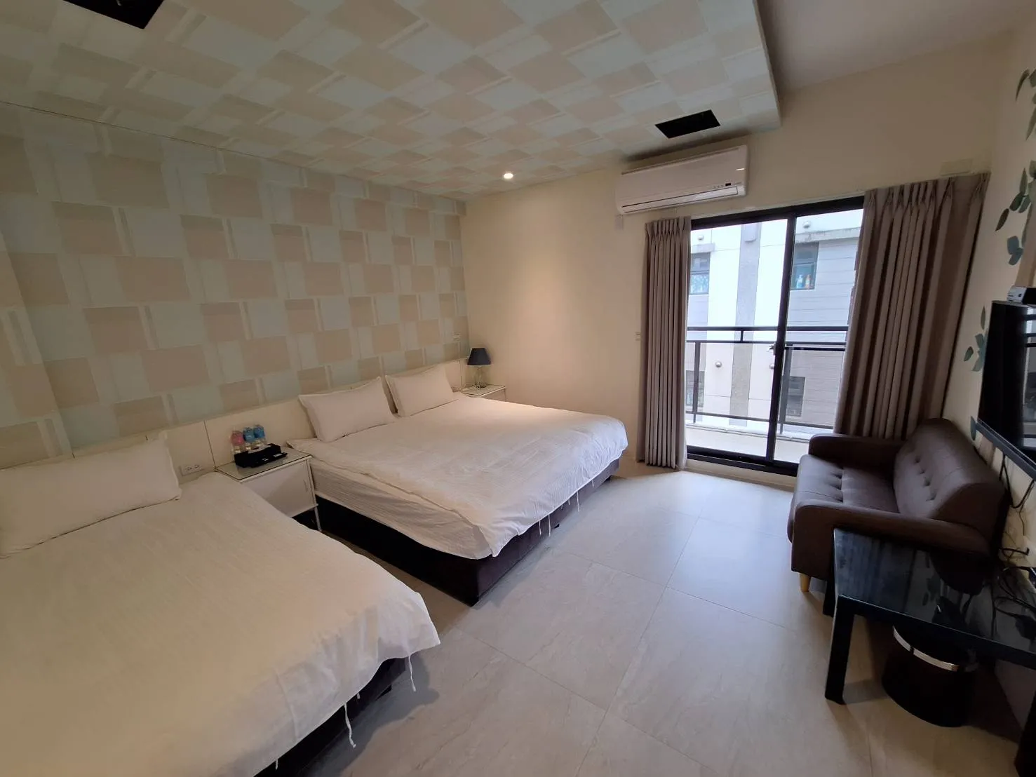 白鵝田園2館住房