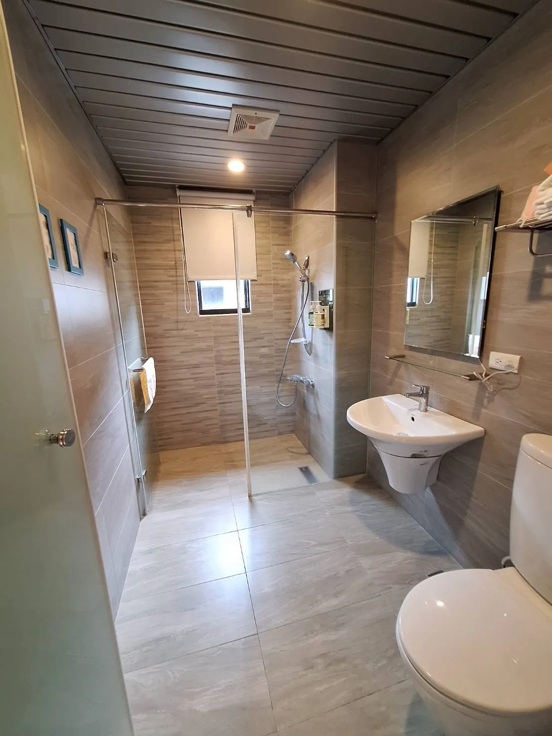 白鵝田園2館浴廁